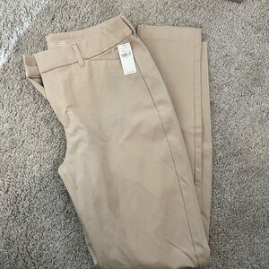 Old Navy Women's Tan Skinny Pants